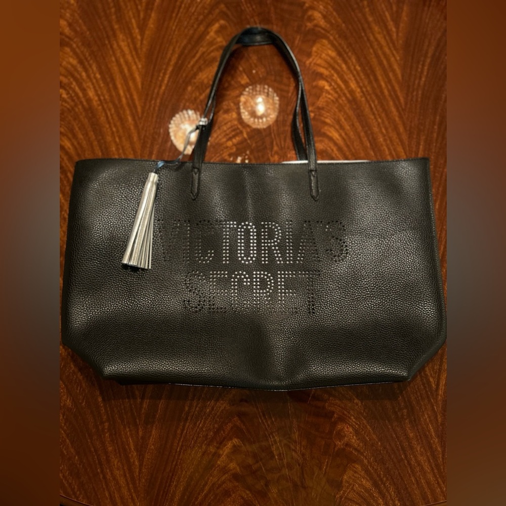 VICTORIA SECRET faux leather bag